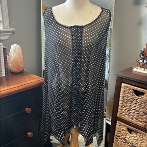 Lousje and Bean Black Polka Dot Mesh Swing Top Size M